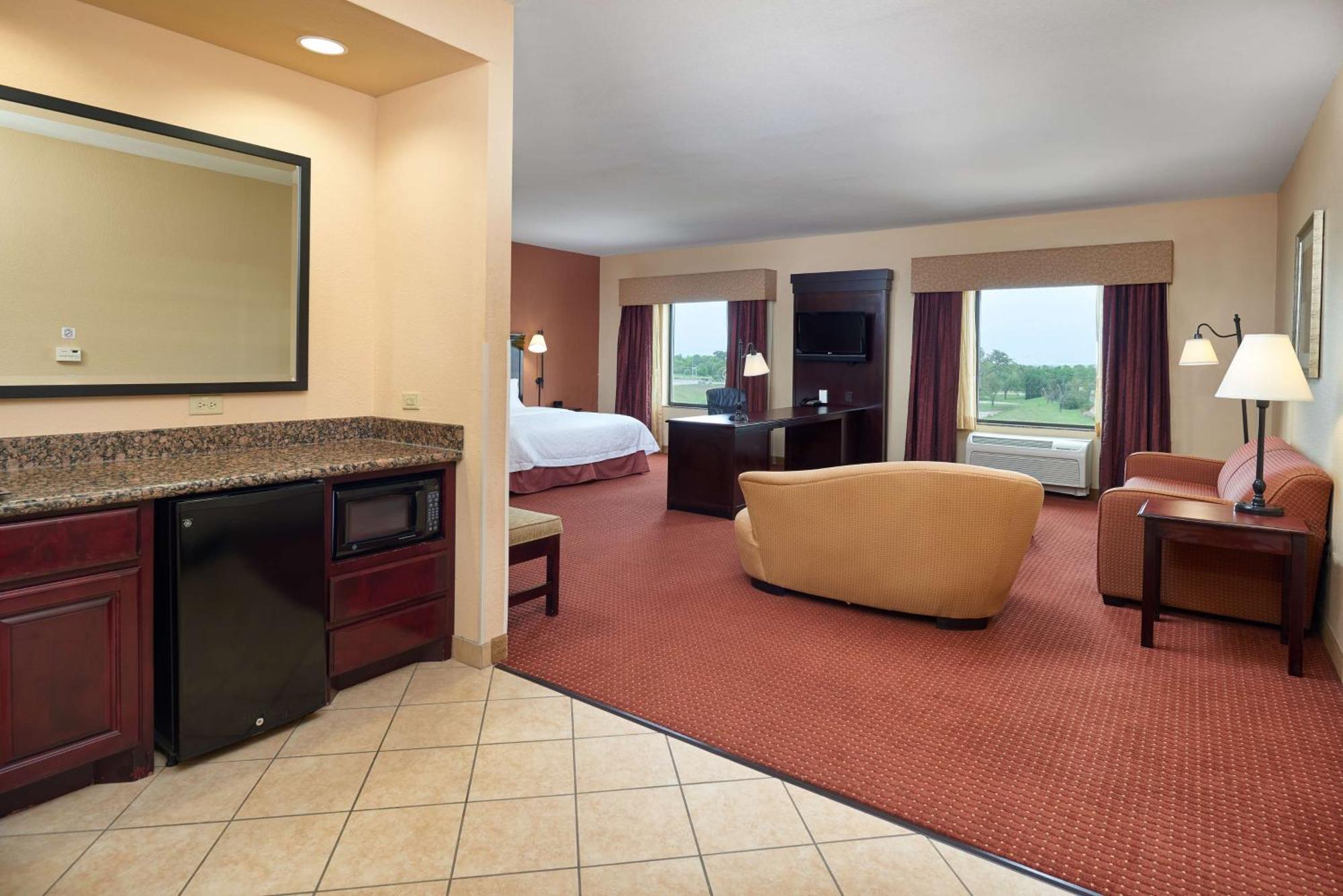 Hampton Inn & Suites Austin South Buda Bagian luar foto