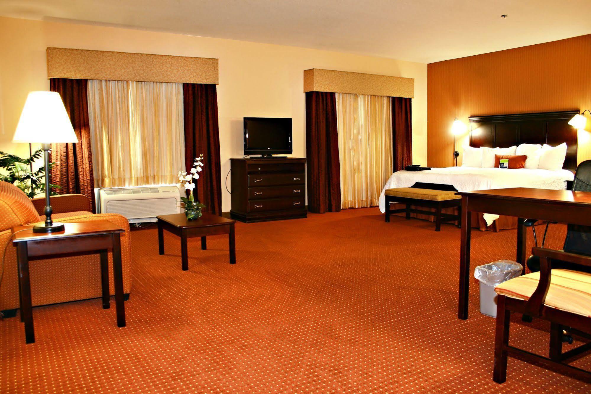 Hampton Inn & Suites Austin South Buda Bagian luar foto